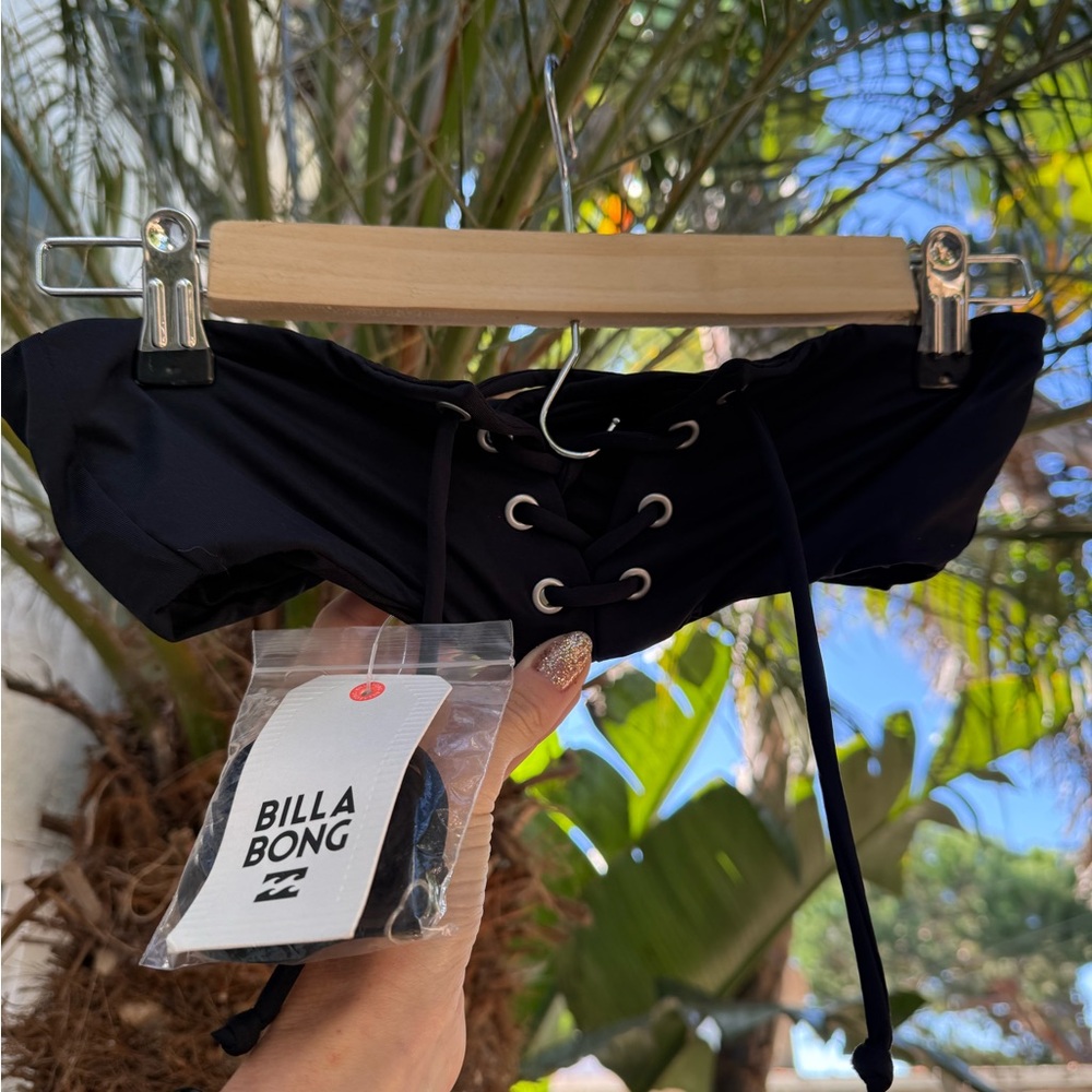 NEW Small Billabong Black Bandeau Bikini Top - staps included